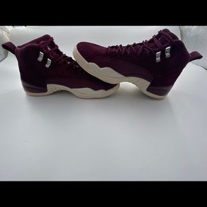 Retro 12 Bordeaux Men’s size 9.5